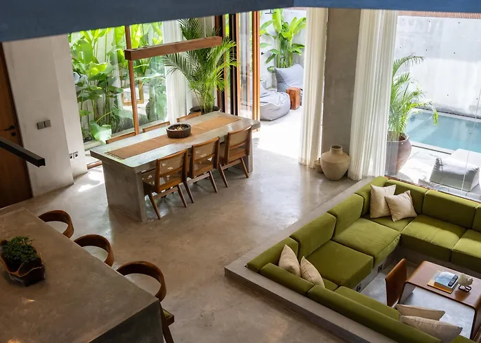 Kona - Villa Uluwatu
